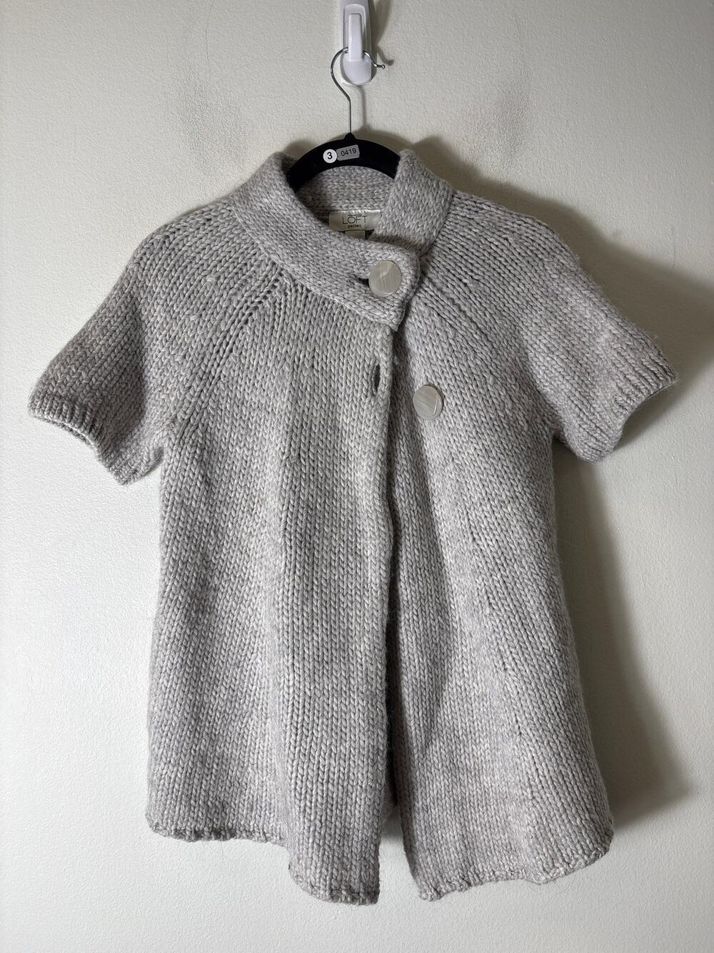 Loft Gray With Silver Thread Sweater Sz XS